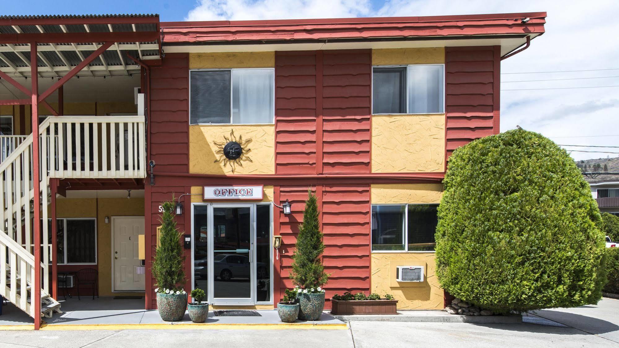 Maple Leaf Motel Inn Towne Osoyoos Exteriér fotografie