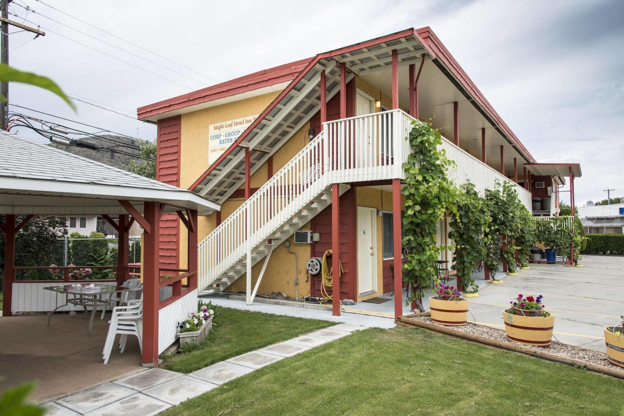 Maple Leaf Motel Inn Towne Osoyoos Exteriér fotografie